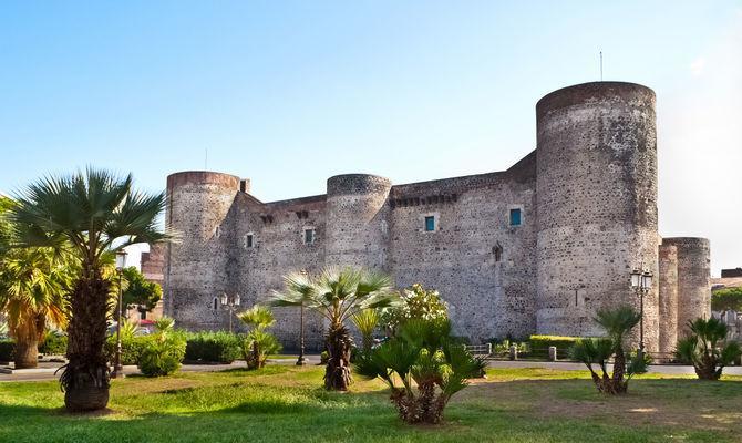 La Finestra Sul Castello Villa Catania Bagian luar foto